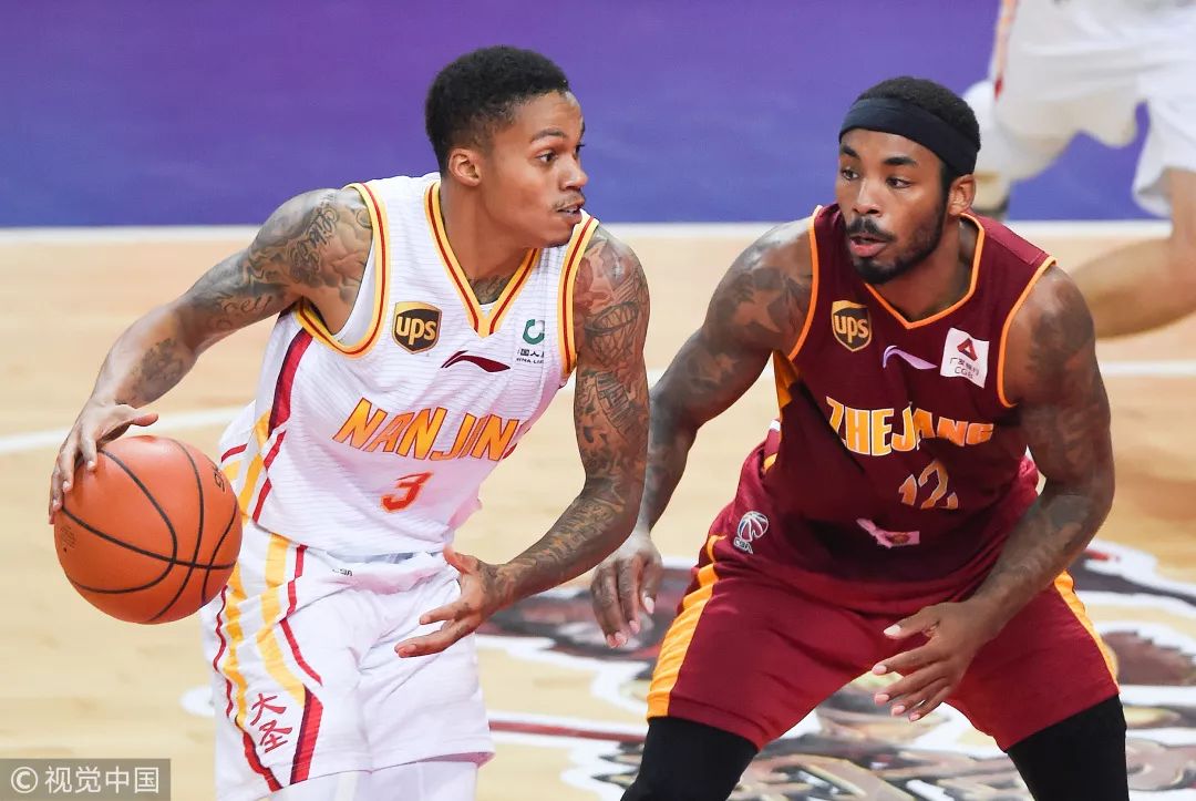 即时盘口选手发挥出色，荣膺最佳MVP的简单介绍