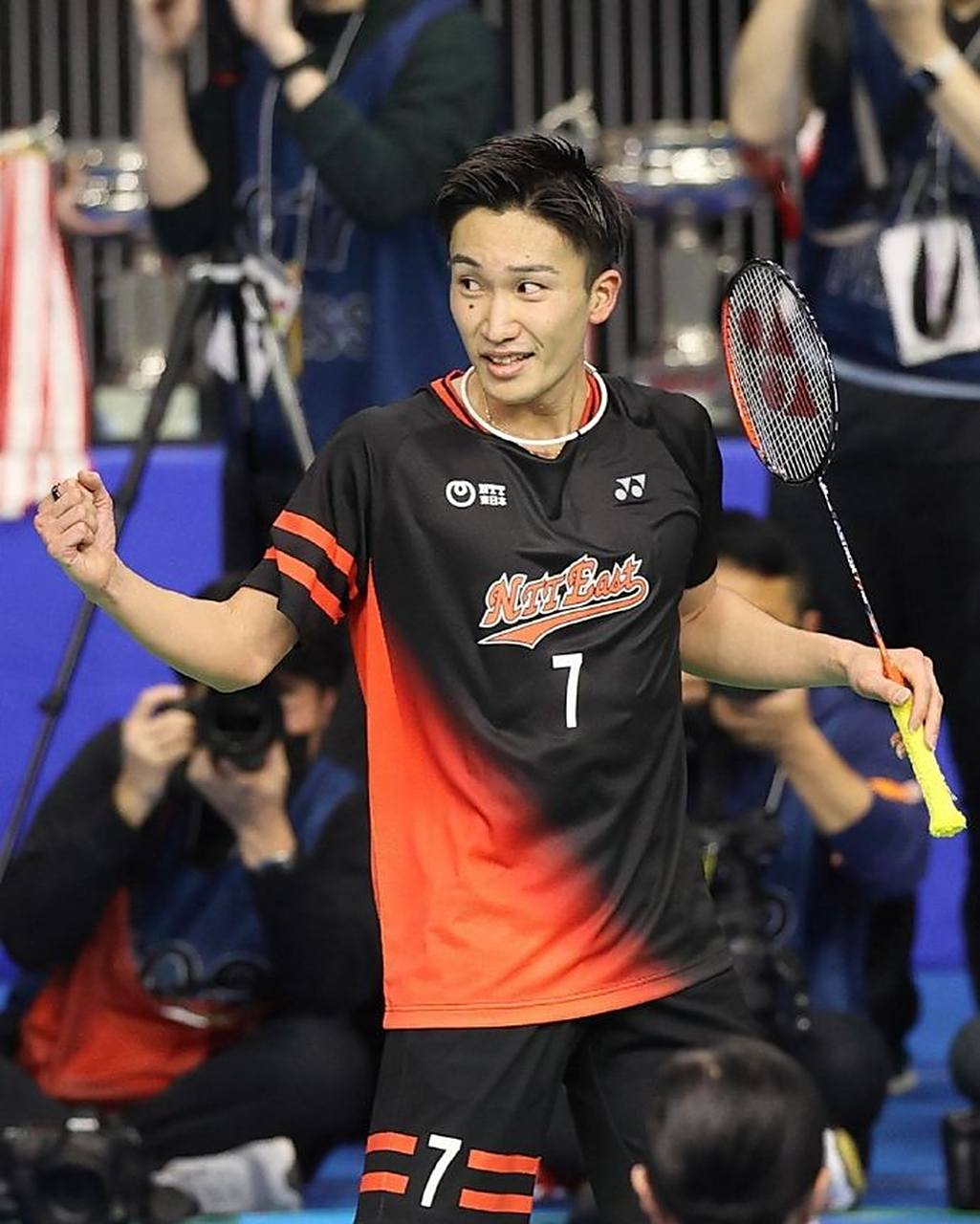 日本队横扫印度队，桃田贤斗点燃赛场的简单介绍