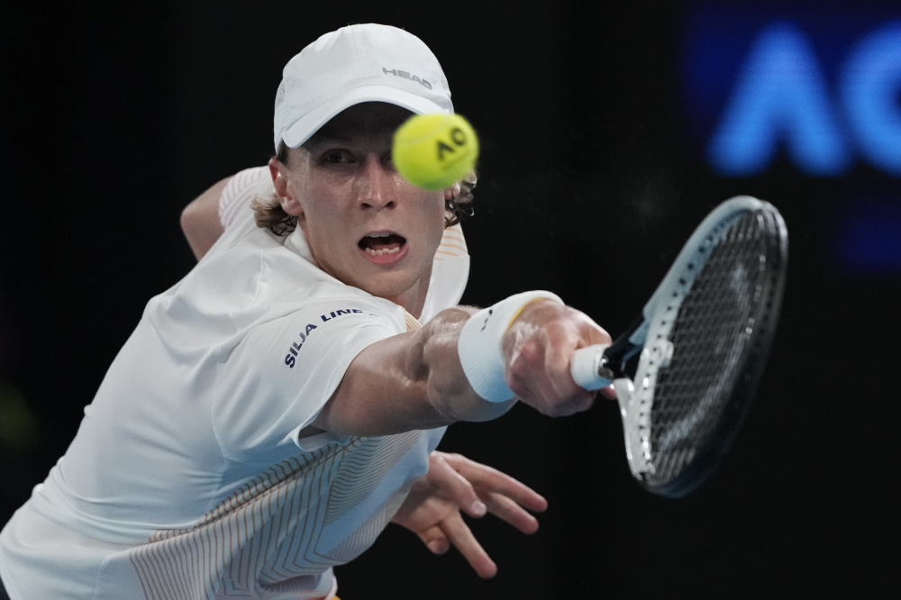 法网鏖战澳网，梅德韦杰夫关键制胜