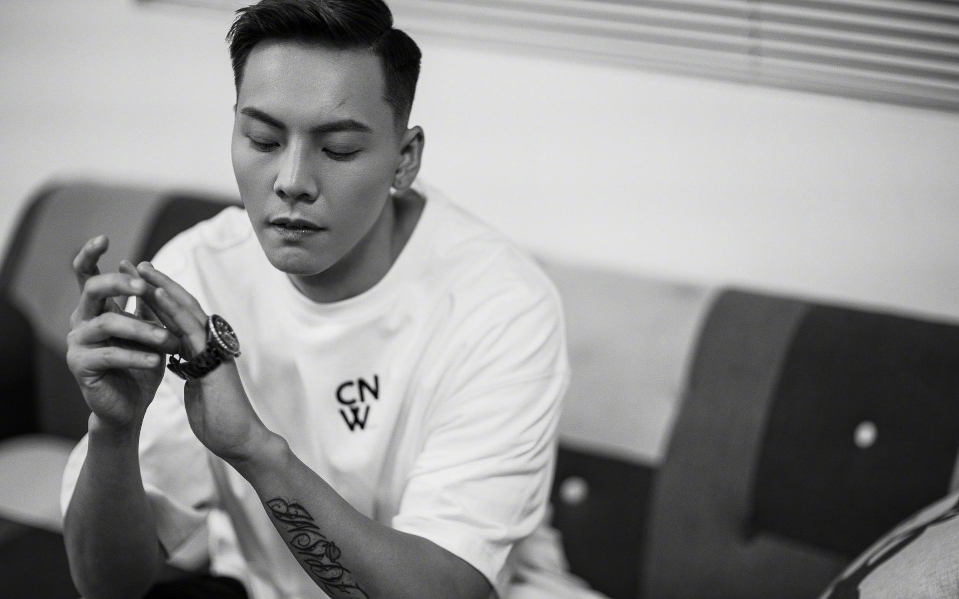 唯一性转折,杰伦格林的连续得分狂潮,如何重塑凯尔特人对阵骑士的战局?