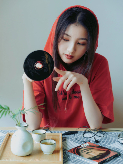 公牛獠牙刺穿篮网，拉文44分接管加时，步行者血拼奏响防守悲歌