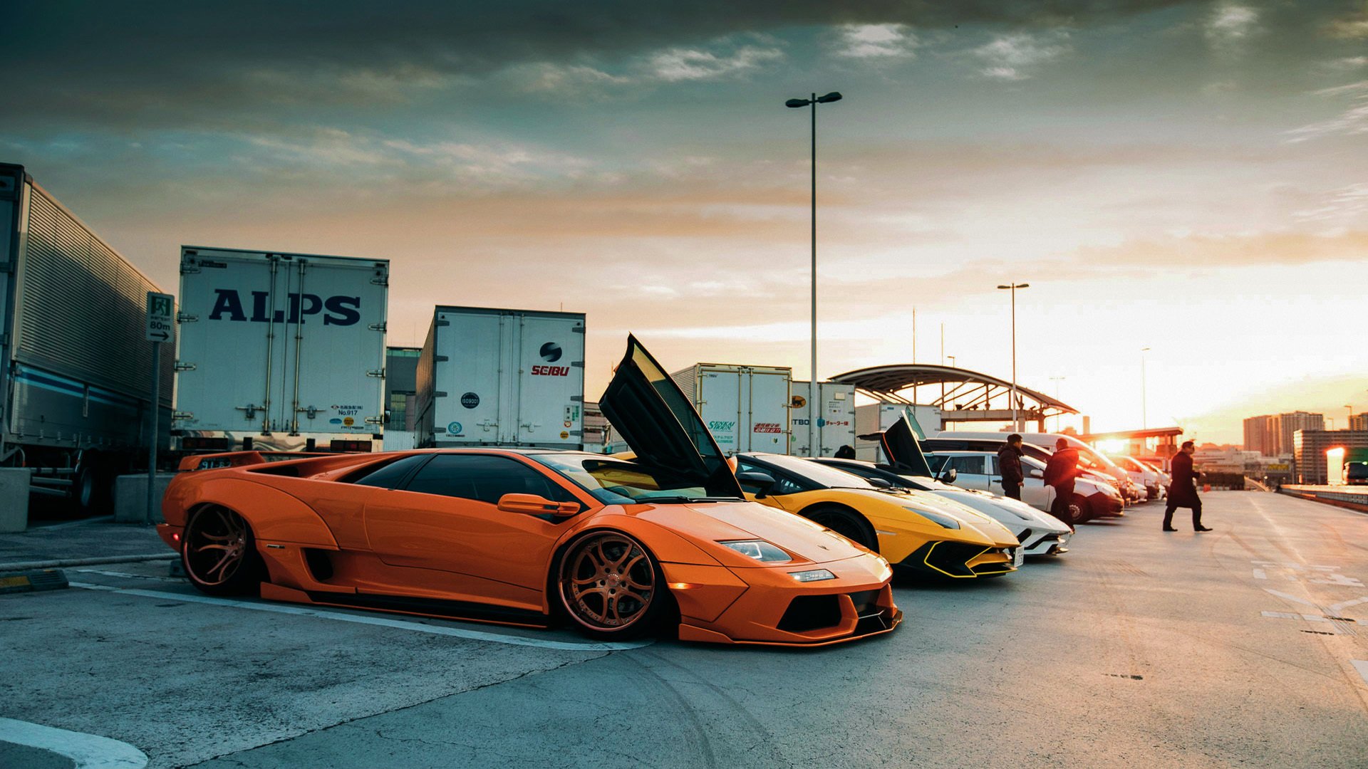 钢铁洪流撞上传奇斗牛士,暗夜中那道撕裂苍穹的闪电